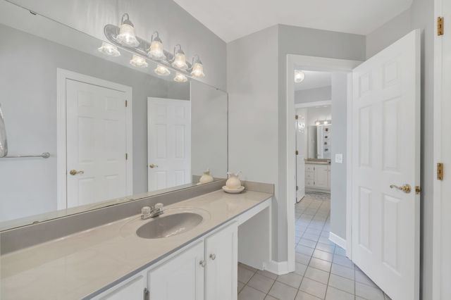 1035 Franklin Heights Dr, Winchester, TN 37398
