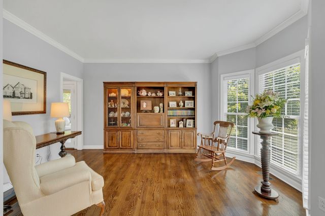 1035 Franklin Heights Dr, Winchester, TN 37398