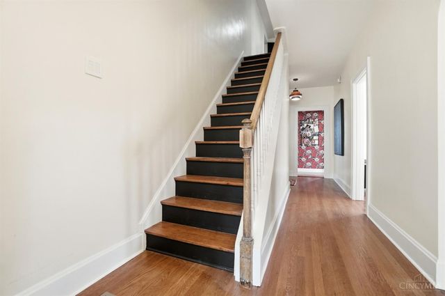 6610 Hudson Parkway, Amberley, OH 45213