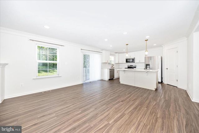 12 BELMONT PLACE, Falling Waters, WV 25419
