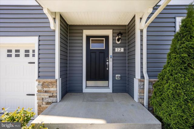 12 BELMONT PLACE, Falling Waters, WV 25419