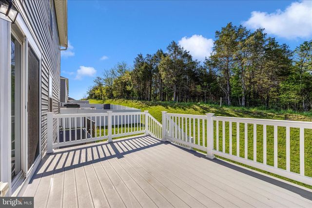 12 BELMONT PLACE, Falling Waters, WV 25419