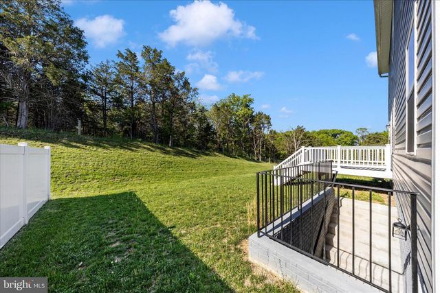 12 BELMONT PLACE, Falling Waters, WV 25419