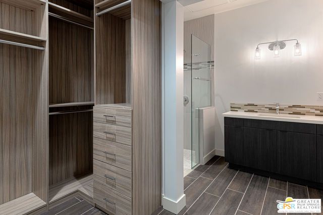 175 N Palm Canyon Drive 215, Palm Springs, CA 92262