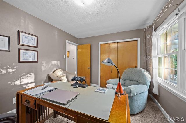 671 Glen Crossing Road, Glen Carbon, IL 62034