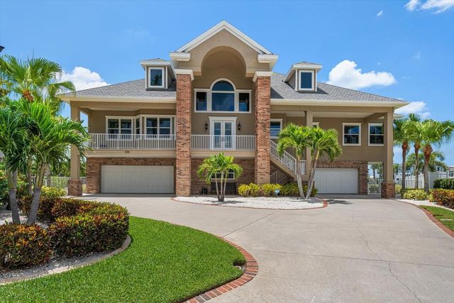 226 POINCIANA LANE, Largo, FL 33770