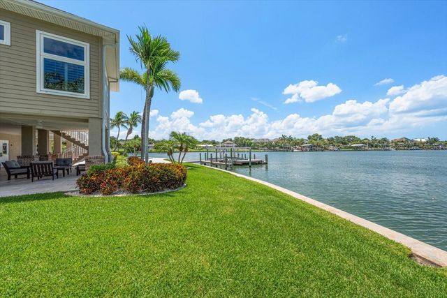 226 POINCIANA LANE, Largo, FL 33770