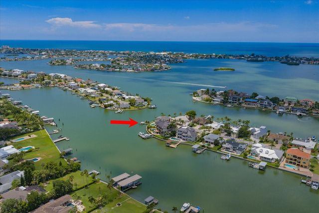 226 POINCIANA LANE, Largo, FL 33770