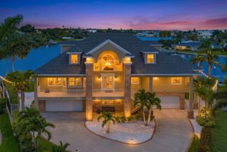 226 POINCIANA LANE, Largo, FL 33770