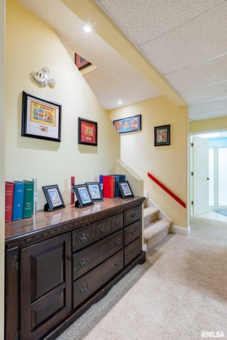 1300 W Brewster Road, Herrin, IL 62948