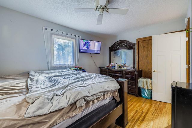 8009 Douglas Drive N, Brooklyn Park, MN 55443