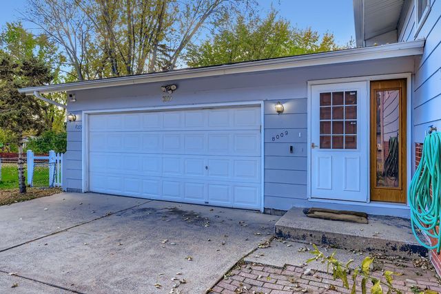 8009 Douglas Drive N, Brooklyn Park, MN 55443