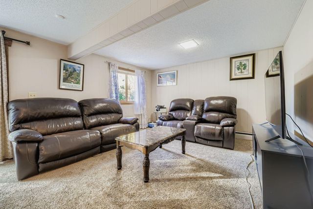 8009 Douglas Drive N, Brooklyn Park, MN 55443