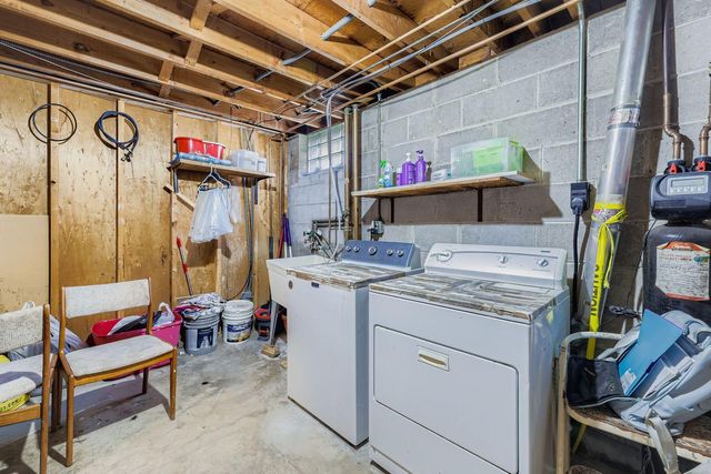 8009 Douglas Drive N, Brooklyn Park, MN 55443