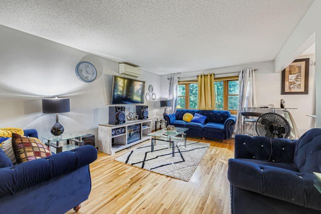 8009 Douglas Drive N, Brooklyn Park, MN 55443