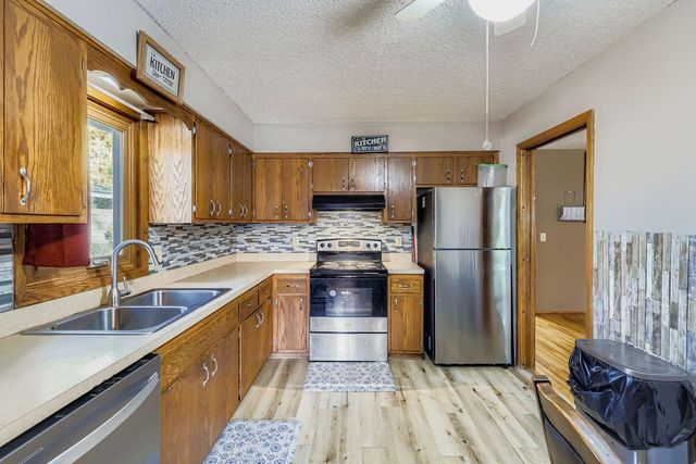 8009 Douglas Drive N, Brooklyn Park, MN 55443