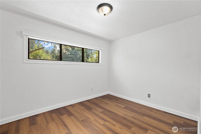 35821 Military Road S, Auburn, WA 98001
