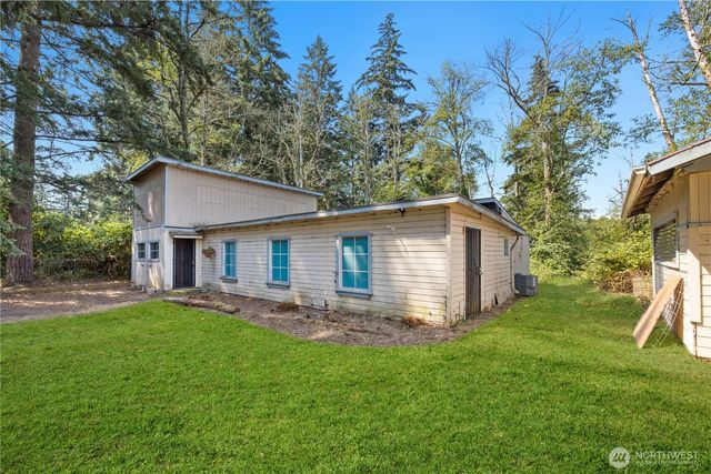 35821 Military Road S, Auburn, WA 98001