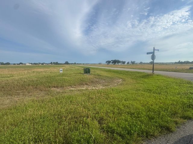 98 Sunset Blvd Boulevard, Corsicana, TX 75109