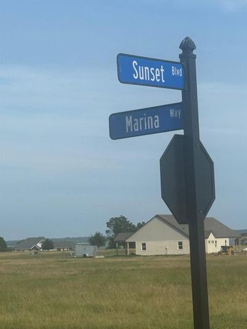 98 Sunset Blvd Boulevard, Corsicana, TX 75109