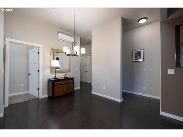 13895 Sw MERIDIAN St 412, Beaverton, OR 97005