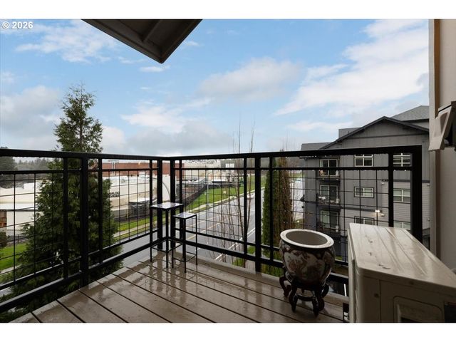 13895 Sw MERIDIAN St 412, Beaverton, OR 97005