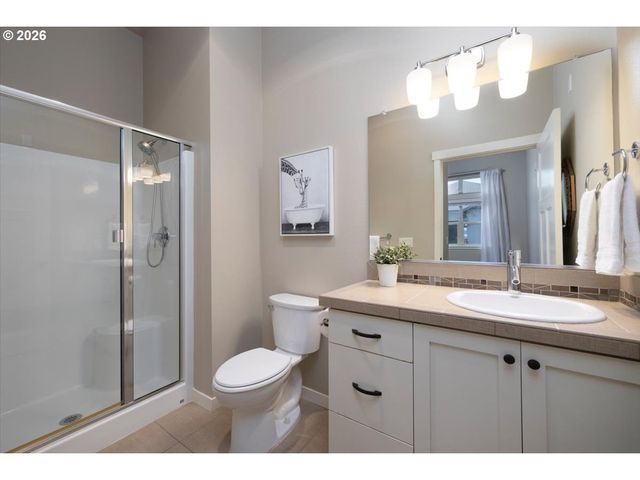 13895 Sw MERIDIAN St 412, Beaverton, OR 97005