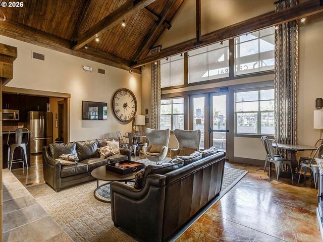 13895 Sw MERIDIAN St 412, Beaverton, OR 97005