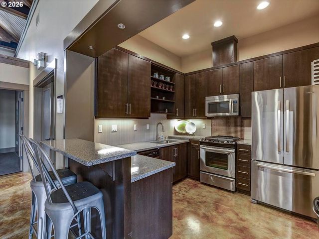 13895 Sw MERIDIAN St 412, Beaverton, OR 97005