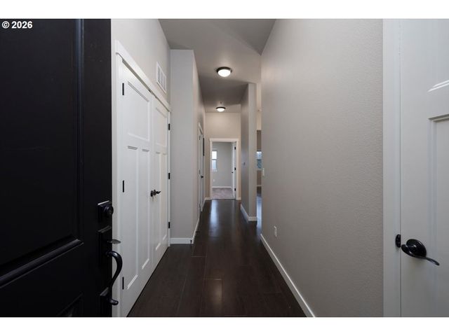 13895 Sw MERIDIAN St 412, Beaverton, OR 97005