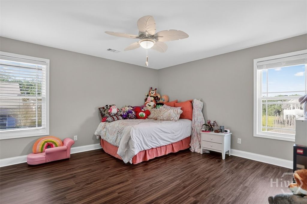 Image 26 of property listing at 119 Enclave Boulevard, Savannah, GA 31419