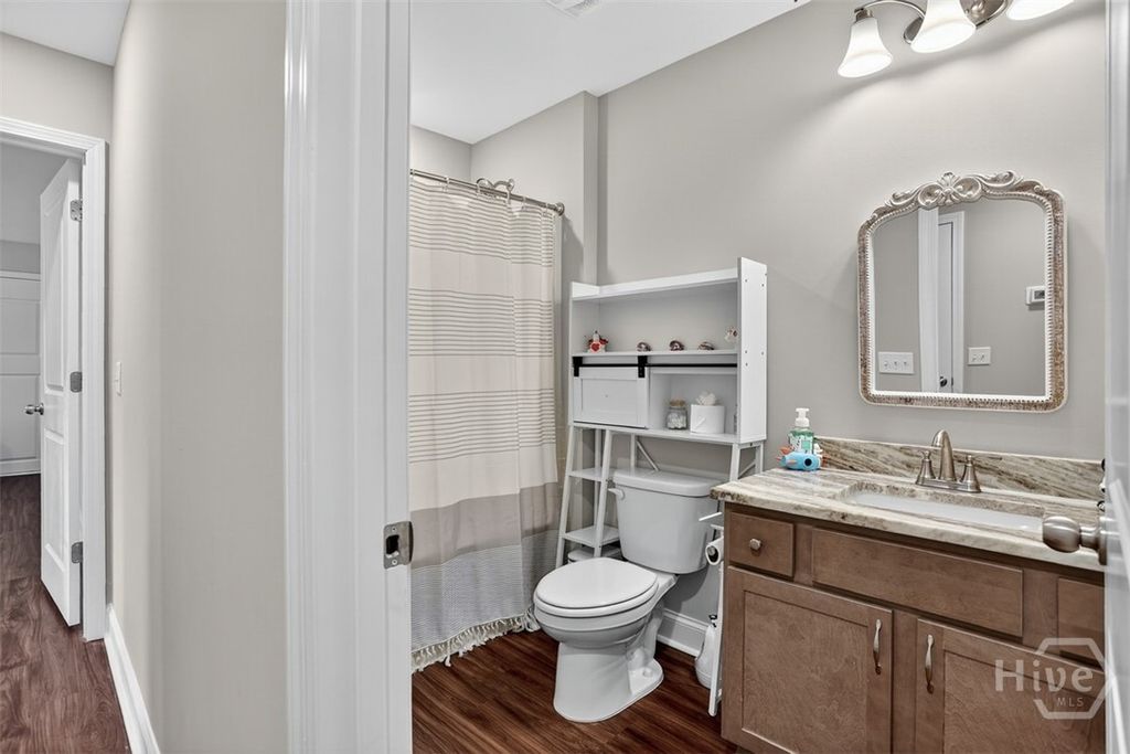 Image 27 of property listing at 119 Enclave Boulevard, Savannah, GA 31419