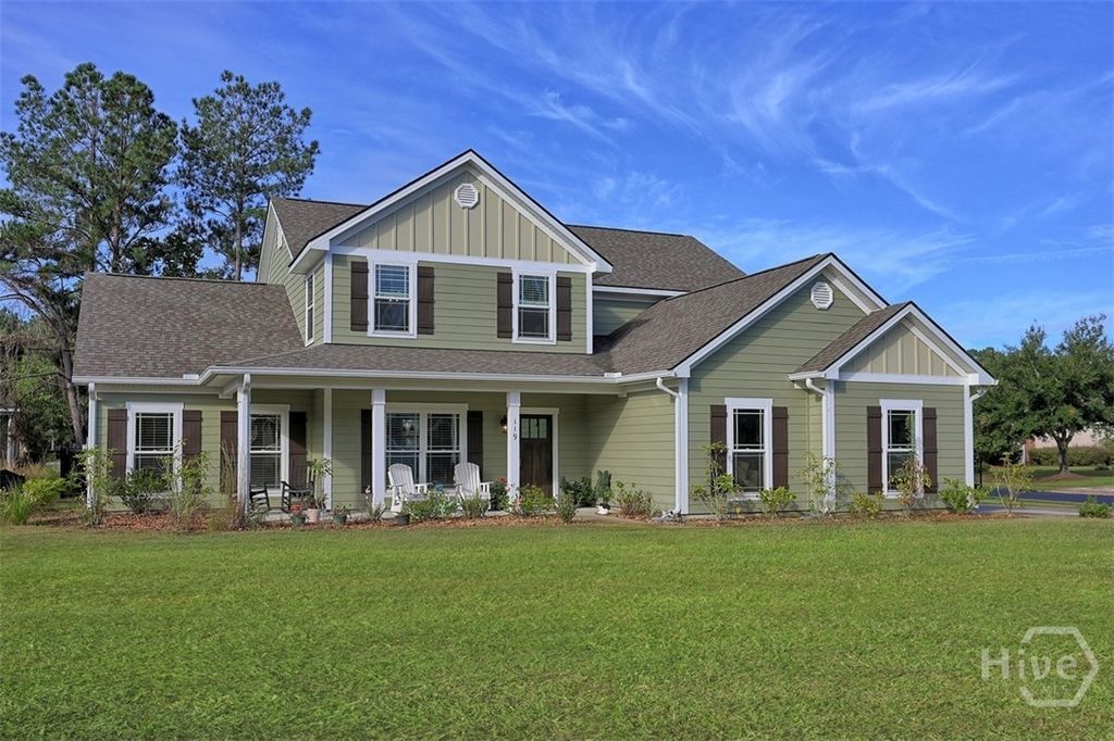 Image 3 of property listing at 119 Enclave Boulevard, Savannah, GA 31419