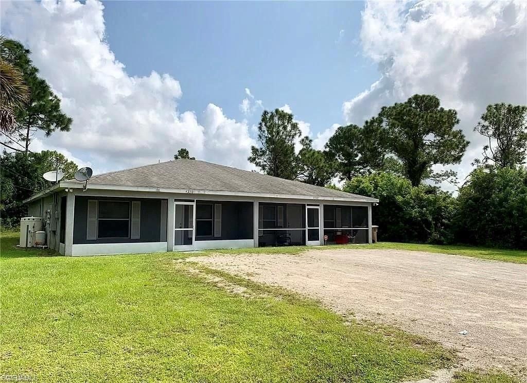 4750 28th ST SW, LEHIGH ACRES, FL 33973 — exterior