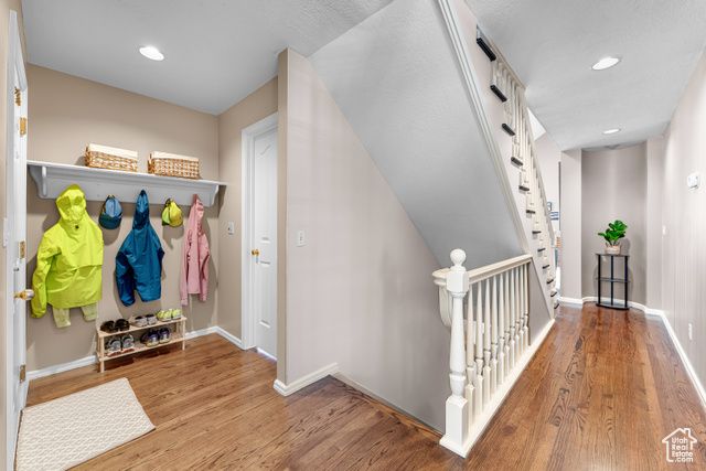 3893 S BOUNTIFUL BLVD, Bountiful, UT 84010