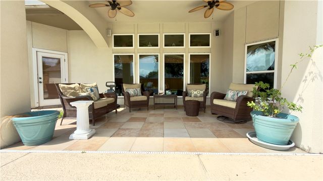 5406 Hulen Dr, Corpus Christi, TX 78413