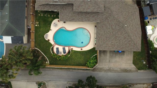 5406 Hulen Dr, Corpus Christi, TX 78413
