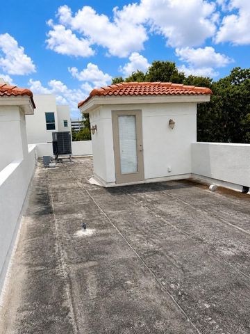 630 3RD AVENUE S, St Petersburg, FL 33701