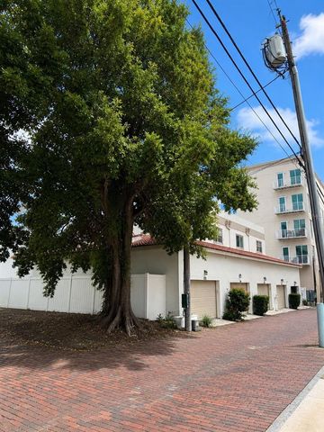 630 3RD AVENUE S, St Petersburg, FL 33701