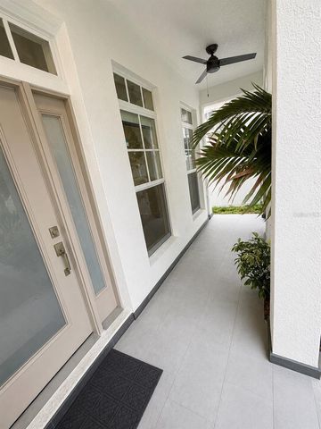 630 3RD AVENUE S, St Petersburg, FL 33701