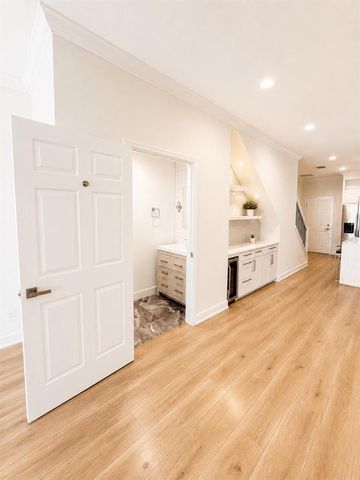 630 3RD AVENUE S, St Petersburg, FL 33701