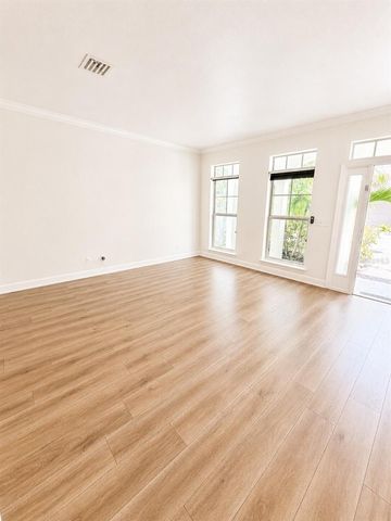 630 3RD AVENUE S, St Petersburg, FL 33701