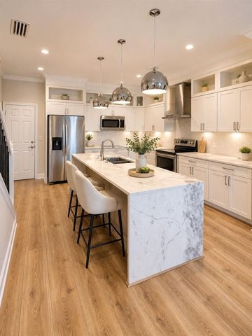630 3RD AVENUE S, St Petersburg, FL 33701