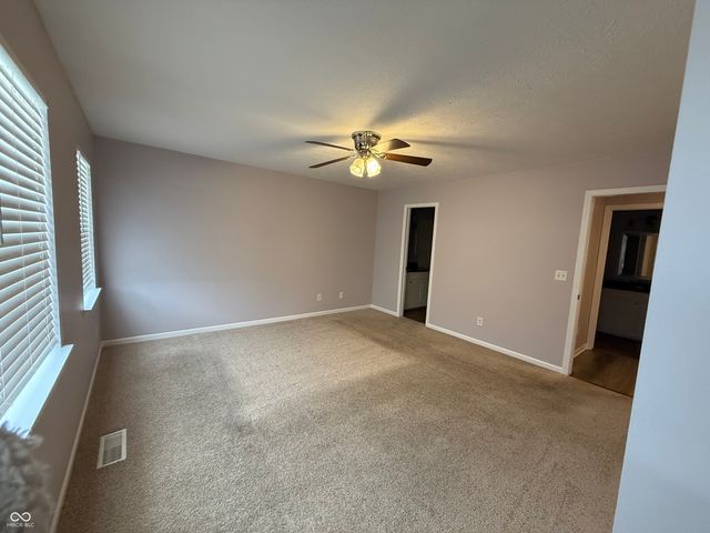 5643 Imperial Woods Circle, Indianapolis, IN 46224