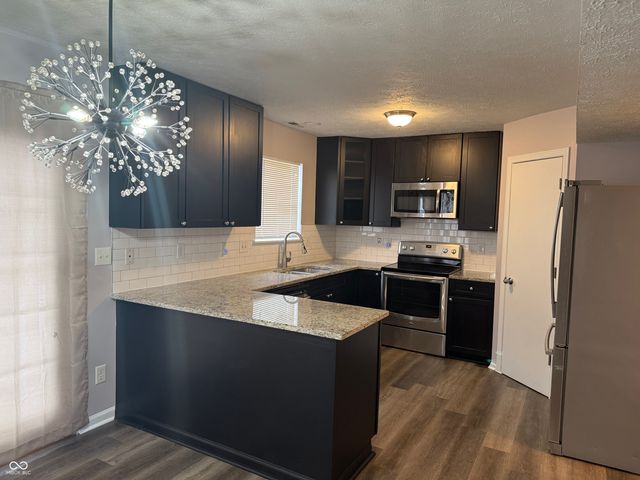 5643 Imperial Woods Circle, Indianapolis, IN 46224