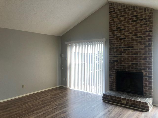 7002 Ivory Key CT B, Austin, TX 78745