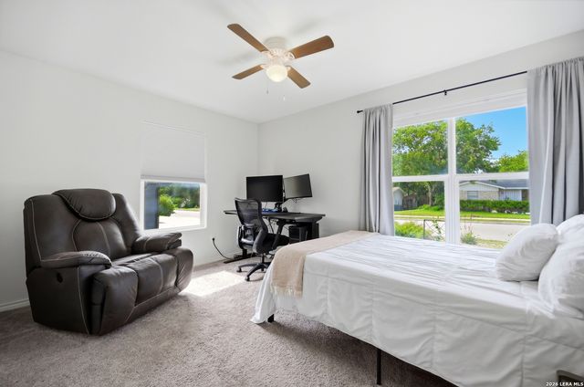 1011 MOREY PEAK DR, San Antonio, TX 78213