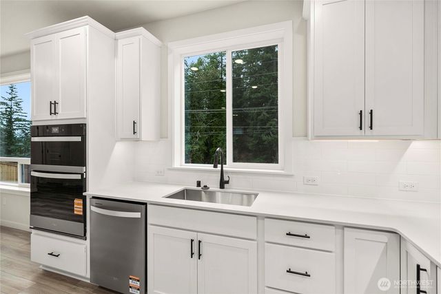 3999 Flat Top Drive, Bremerton, WA 98312