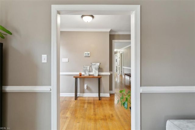 5 Cameron Drive, Newport News, VA 23606