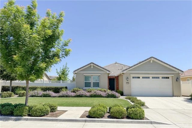 14204 Ebrington, Bakersfield, CA 93311